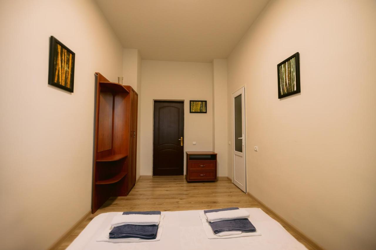 Gyumri Apart Hotel Екстериор снимка